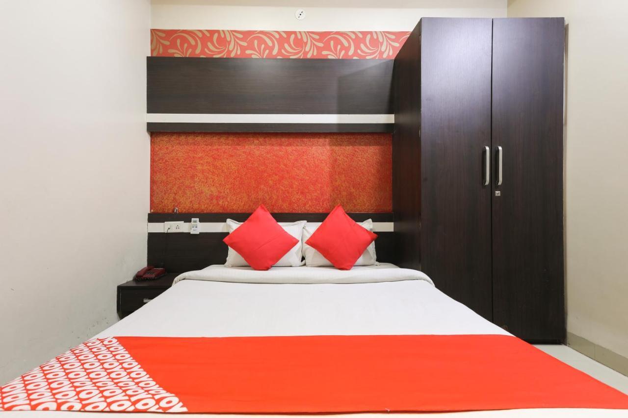 Oyo 3341 Hotel Malwa Country Индаур Экстерьер фото
