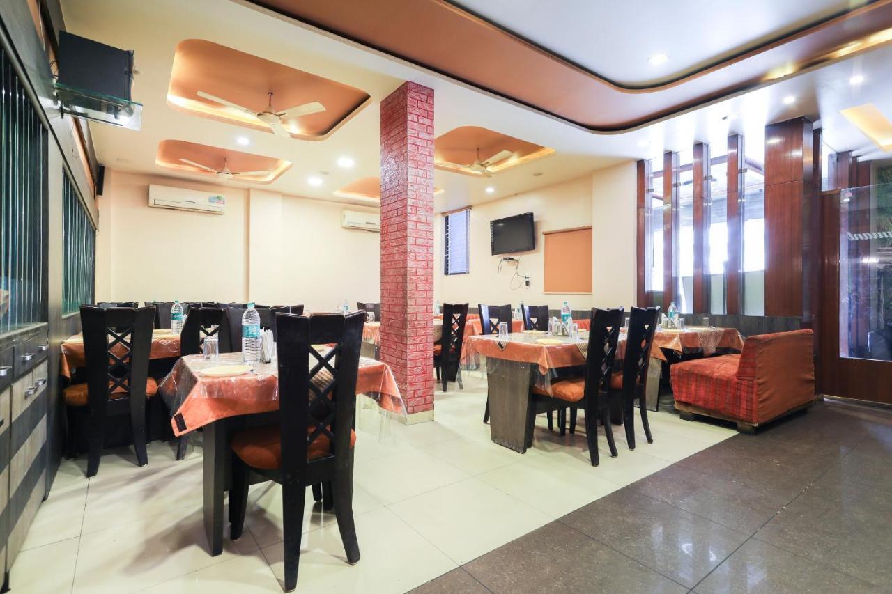 Oyo 3341 Hotel Malwa Country Индаур Экстерьер фото