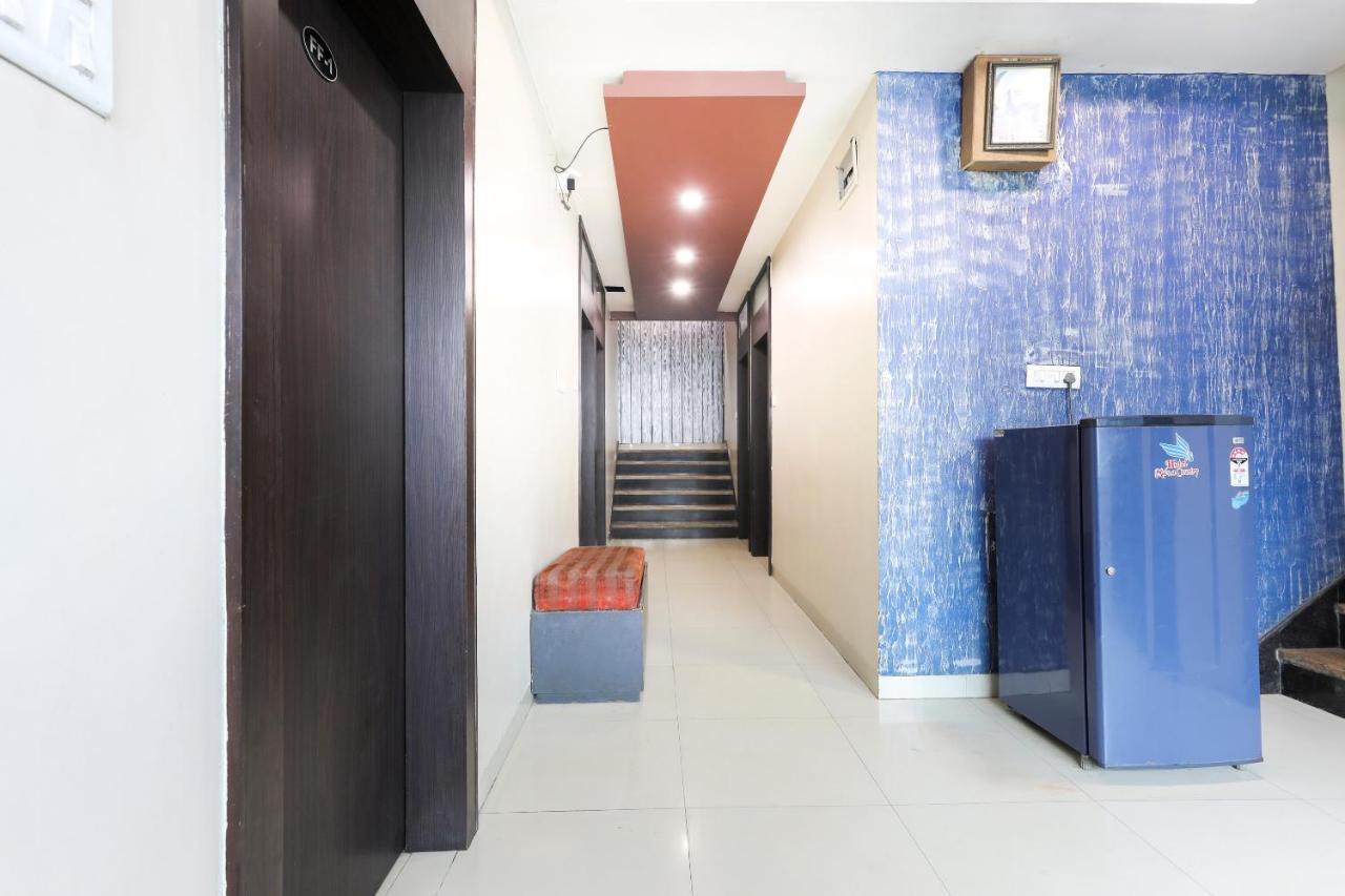 Oyo 3341 Hotel Malwa Country Индаур Экстерьер фото